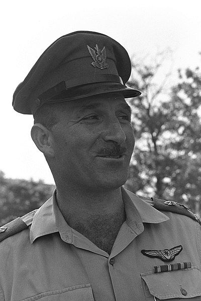 File:ALUF MORDECHAI HOD.jpg