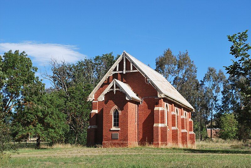 File:BonnieDoonChurch2.JPG