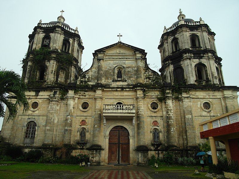 File:Dueñas Church, Iloilo.jpg