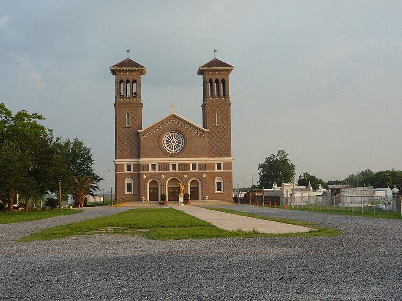 File:Edgard Louisiana Cathedral.jpg