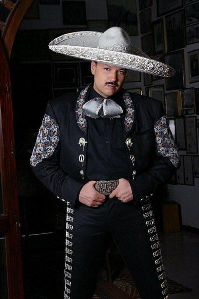 File:PepeAguilarCharro.jpg