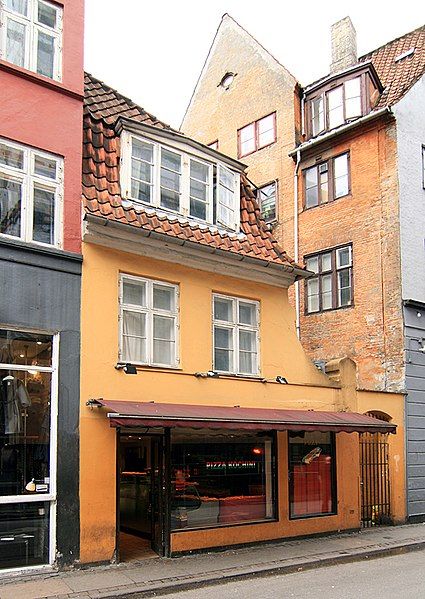 File:Sværtegade 11 København.jpg