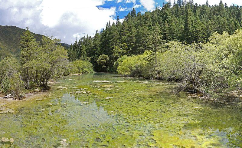 File:黃龍-瀲灩湖.jpg