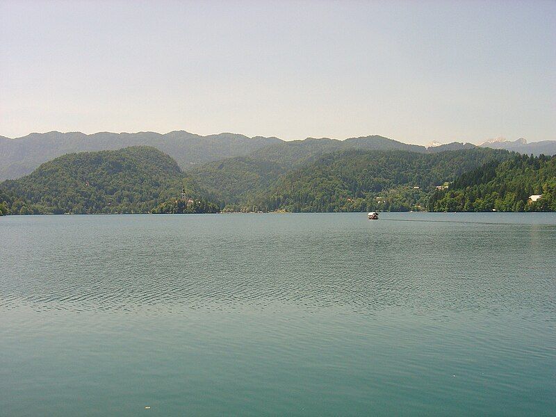 File:Bled Lake 1.JPG