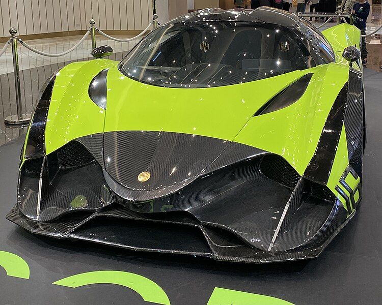 File:Devel Sixteen.jpg