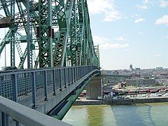 View from the bridge, before the suicide prevention barriers were installed