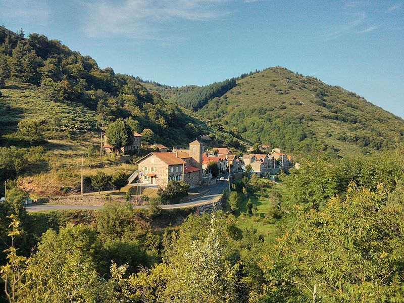 File:Le Chambon.jpg