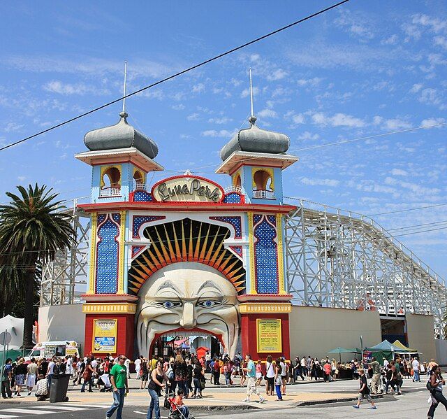 File:Luna park melboure.jpg