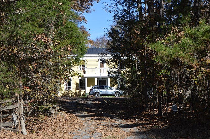 File:Luther Clegg House.jpg