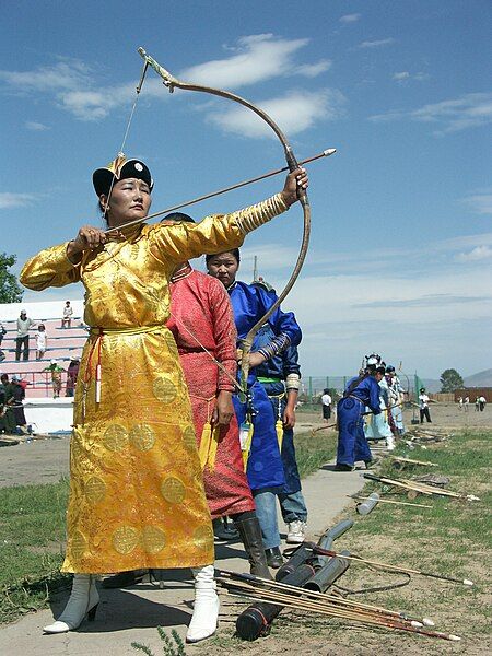 File:Naadam women archery.jpg