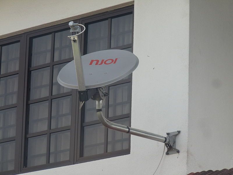 File:Njoi satellite dish.jpg