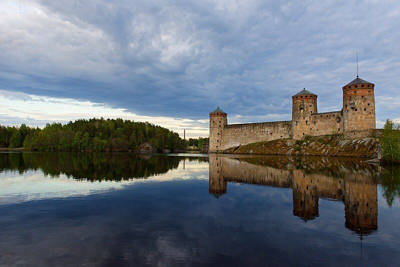 File:Olavinlinna Savonlinna Finland.jpg