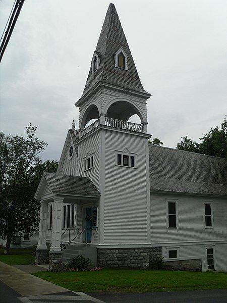 File:PoultneyVT Church.jpg