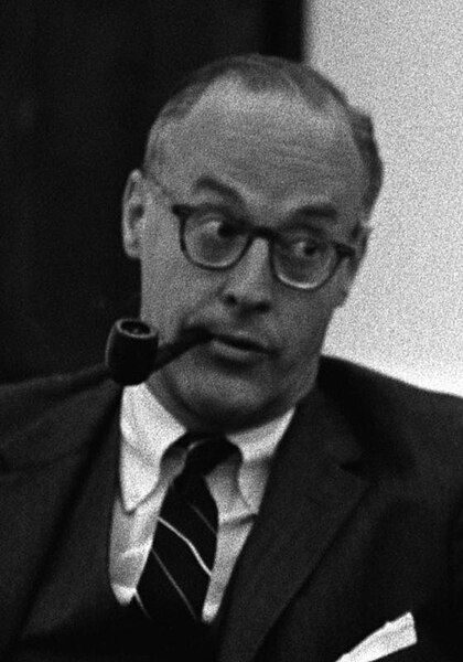 File:Robert Komer.jpg