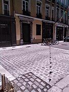 Rue Voltaire (street pavement)