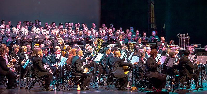 File:San-francisco-lesbian-gay-freedom-band-40th-anniversary-concert-band.jpg