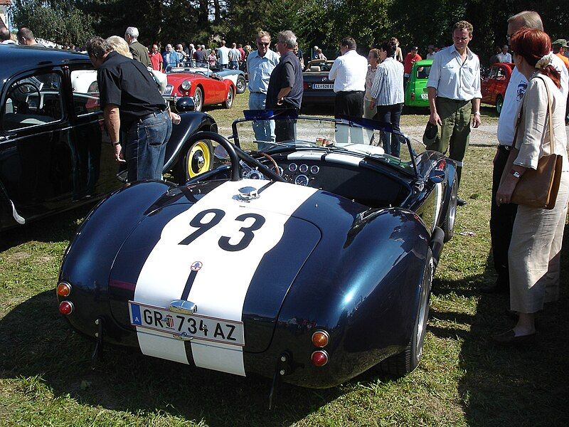 File:Shelby Cobra Heck.jpg