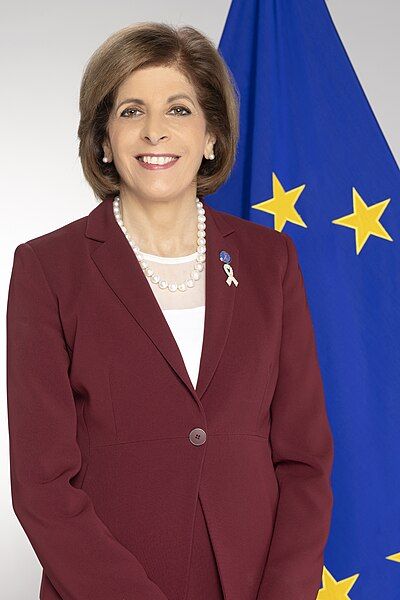 File:Stella Kyriakides, 2020.jpg