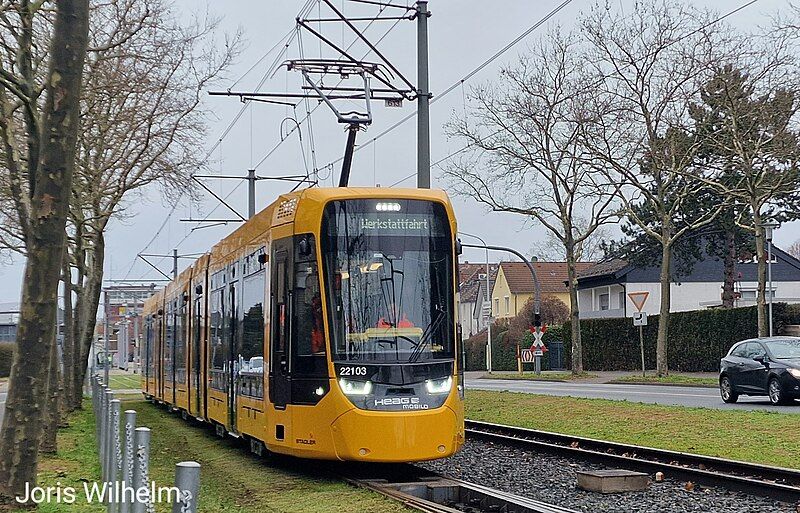 File:Straßenbahn-ST15-22103-Darmstadt-Jan2023.jpg