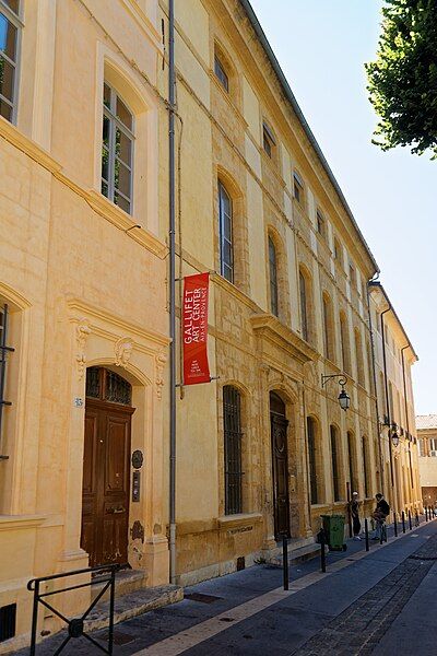 File:Aix-Hôtel de Gallifet-bjs.jpg