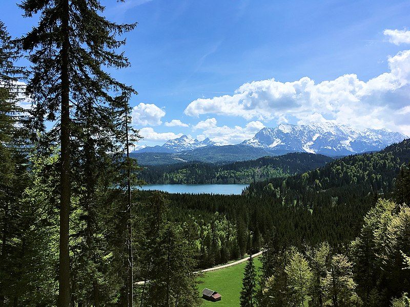 File:Barmsee Wetterstein.jpg