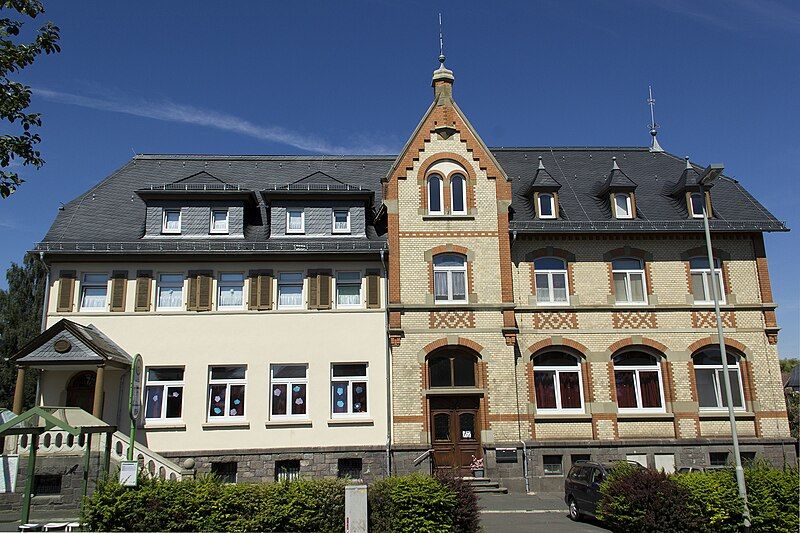 File:Dorfgemeinschaftshaus Wetterfeld.jpg