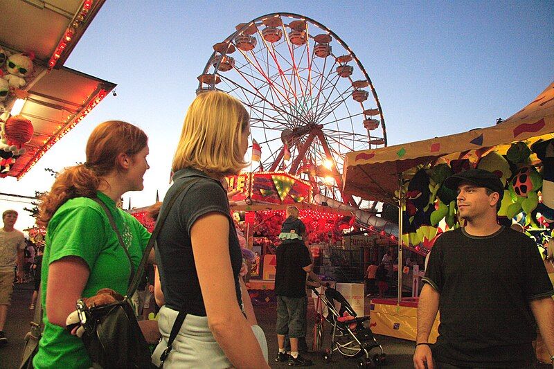 File:Lane County Fair.jpg