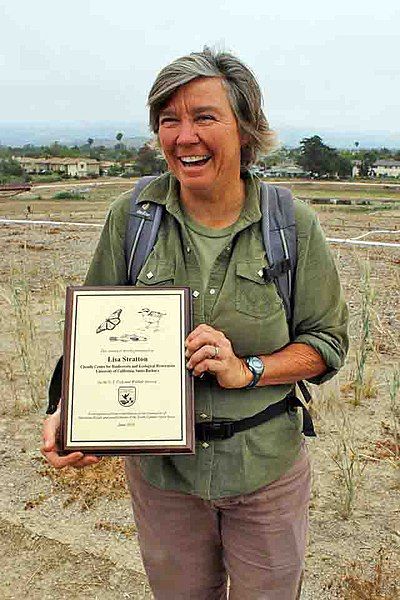 File:Lisa-Stratton-Award-USFWS.jpg