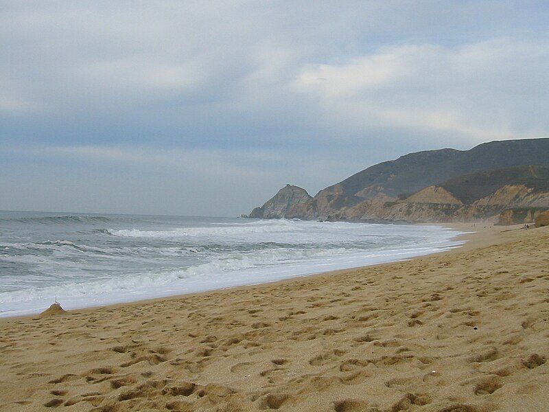 File:Montara Beach.JPG