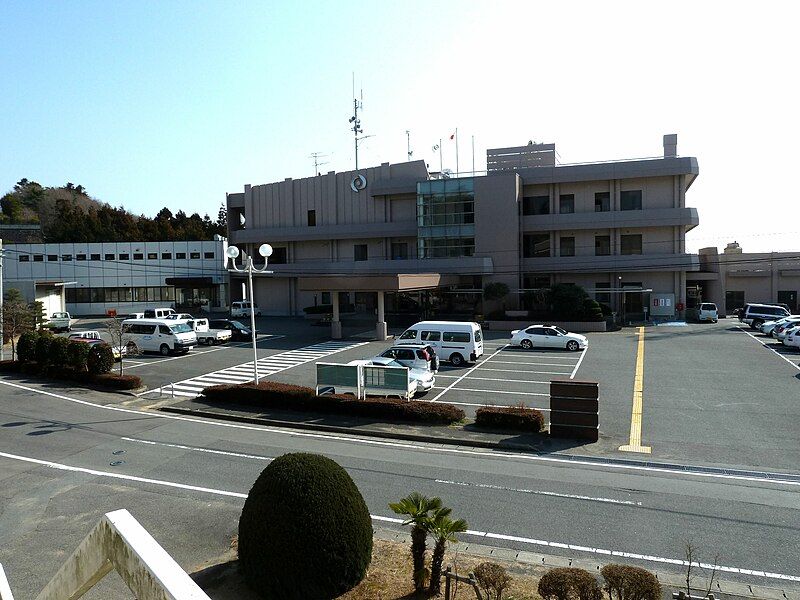 File:Naraha town office.JPG