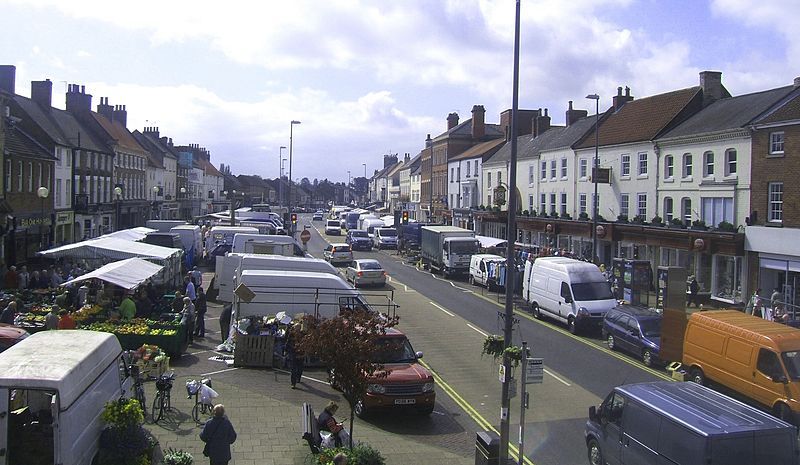 File:Northallertonhighstreet.jpg