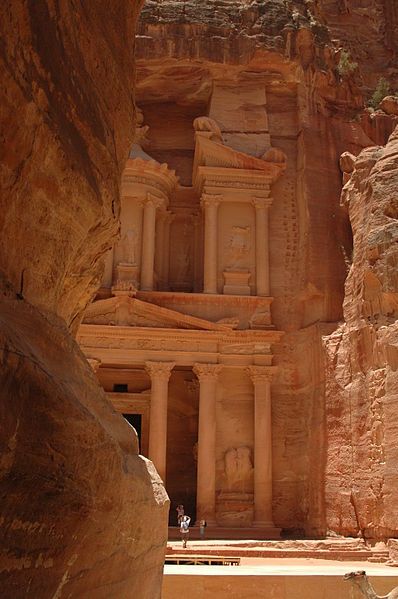 File:Petra Jordan.jpg