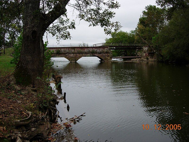 File:Seneca Creek 2.jpg