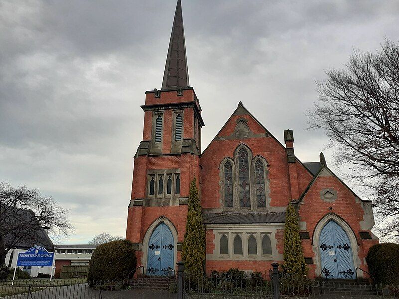 File:St Andrews Ashburton.jpg