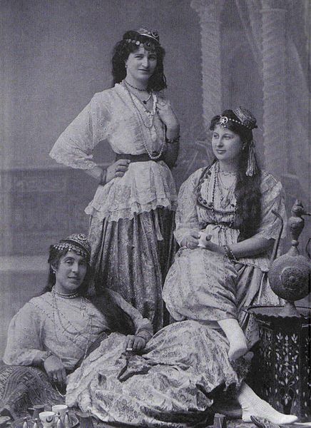 File:Three Algerian Women.jpg