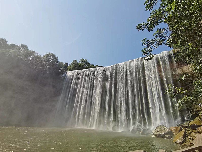 File:Wanzhou Waterfall.jpg