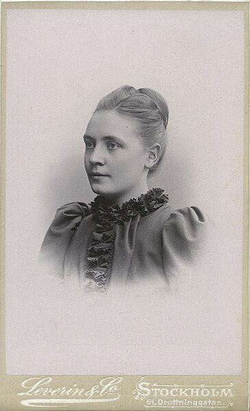 File:XLM.U03981 Tekla Swedlund.jpg