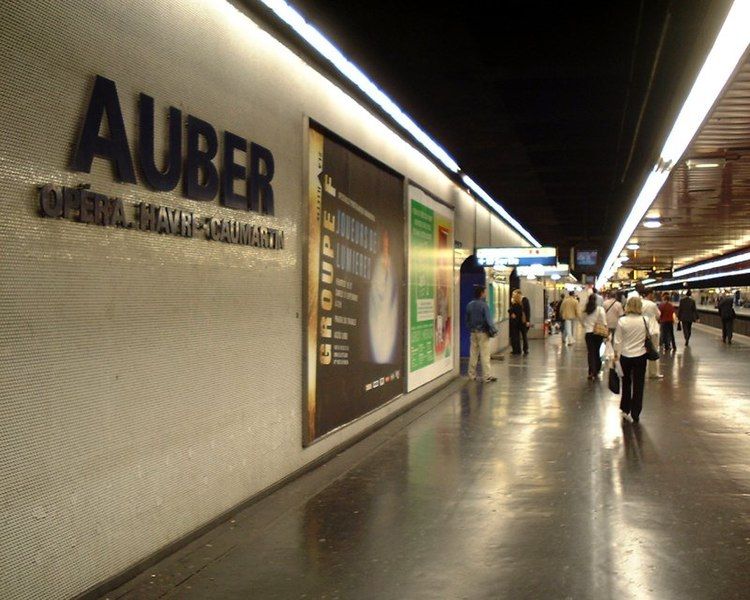 File:Auber-RER-Paris-2005-Platform-1.jpg