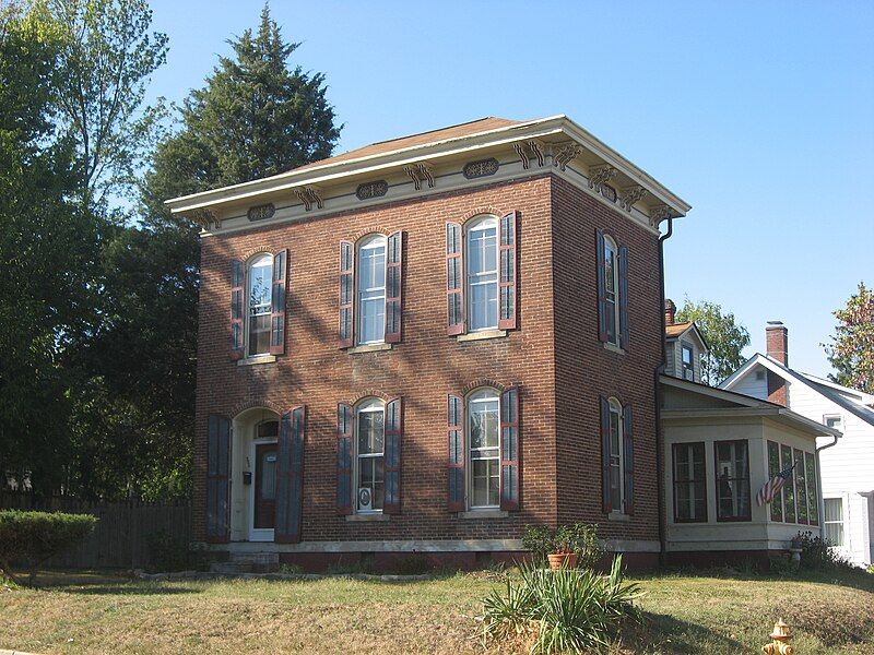 File:August Zeppenfeld House.jpg