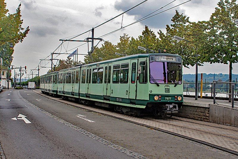 File:Bonn tram 7577.jpg