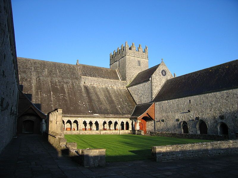 File:IMGHolycrossAbbey 4791w.jpg