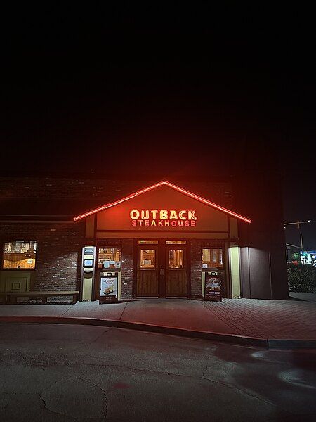 File:Outback Steakhouse SoCal.jpg