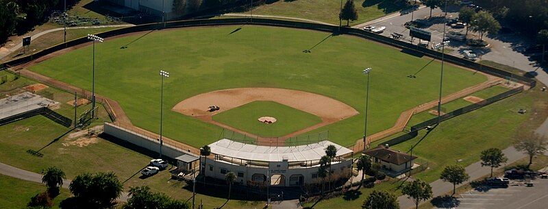 File:Pat Thomas Stadium.jpg