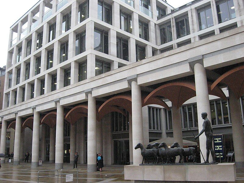 File:Paternoster Square (1).jpg