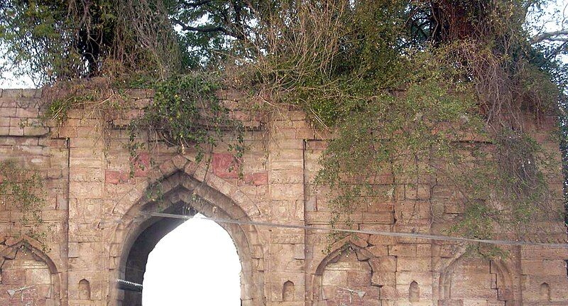 File:Sirpur fort.jpg