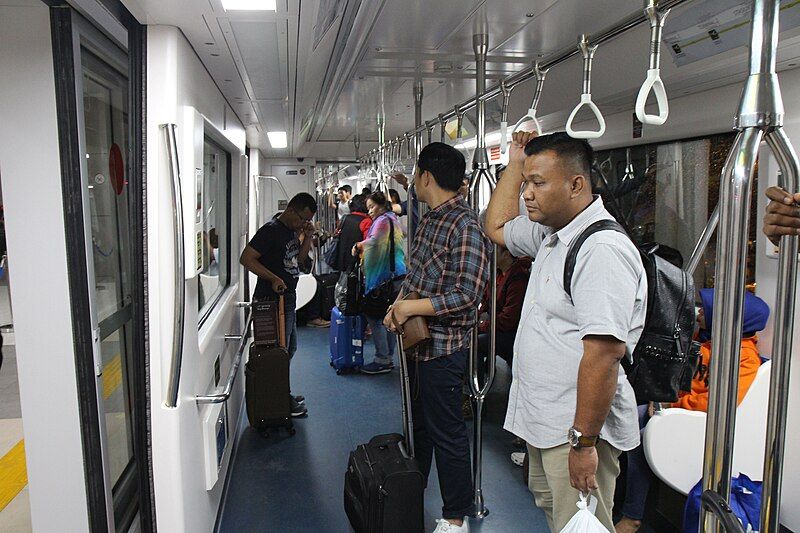 File:Soetta Skytrain 3.jpg