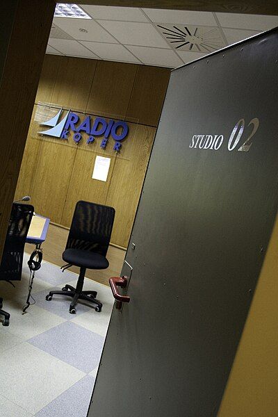 File:Studio 02.JPG