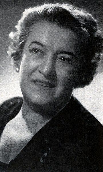 File:Amina Pirami 54.jpg