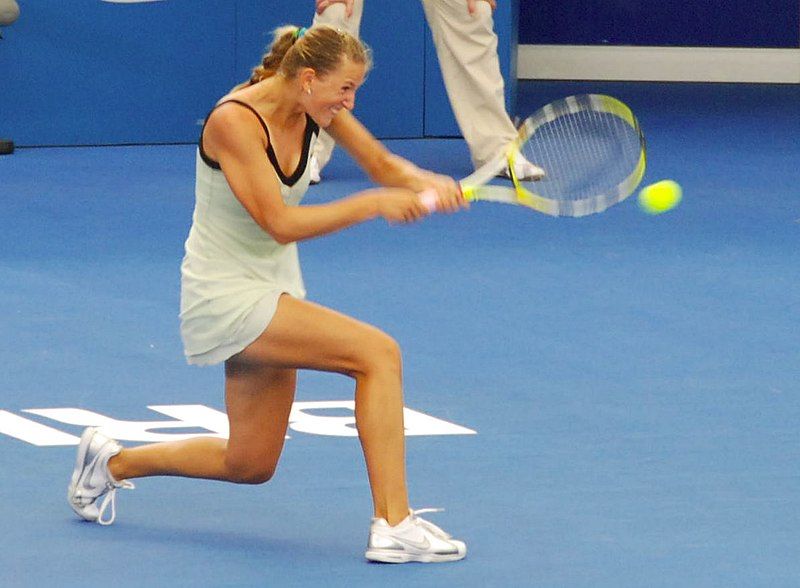 File:Azarenka Brisbane 2009.jpg