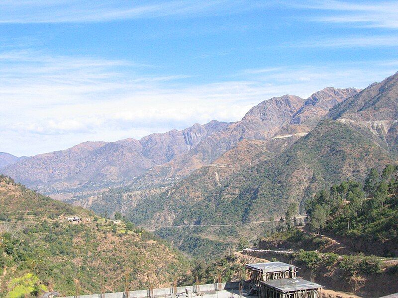 File:Baru Sahib Hills.jpg